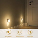 Afbeelding in Gallery-weergave laden, 2x LED stopcontact lampje met lichtsensor en afstandsbediening
